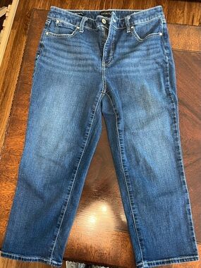 Talbots Cropped Medium Blue Denim Jeans